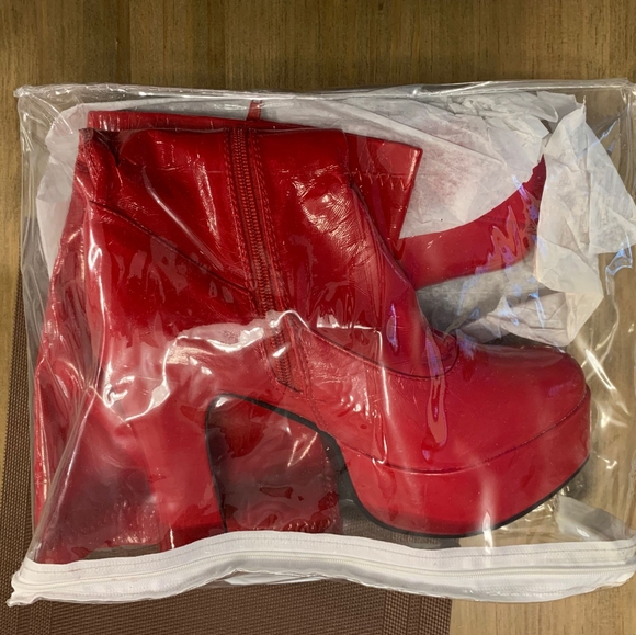 Platform red boots - Picture 2 of 6